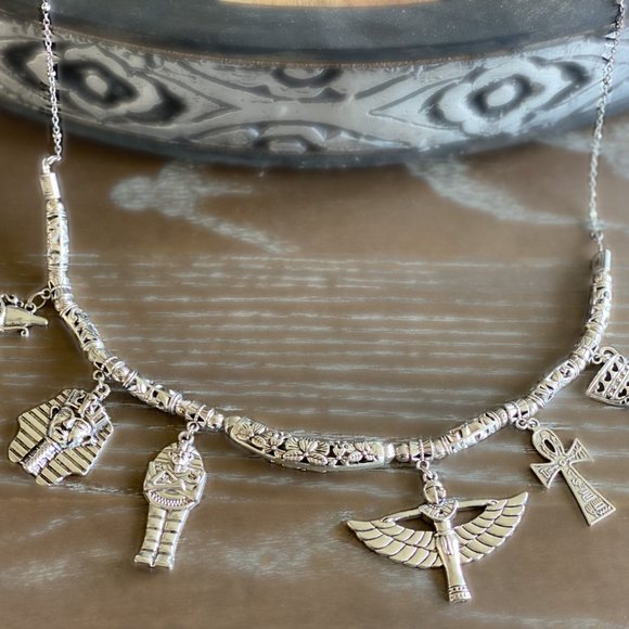 Pharaonic Silver Necklace - Picture 7 of 7